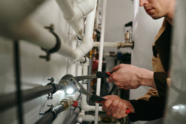 Best Emergency Plumber  in Hwatha, IA